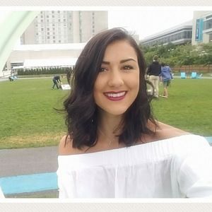Meet your Posher, Danielle